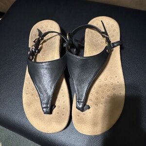 Vionic Black Leather Women's Sandals